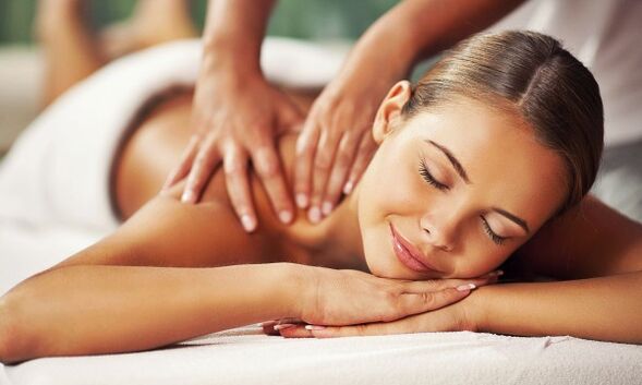 The massage course helps to get rid of osteochondrosis of the thoracic spine
