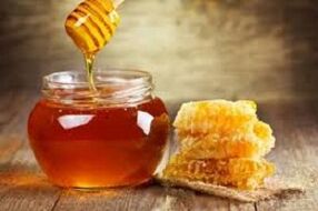 Honey for making a medicinal poultice